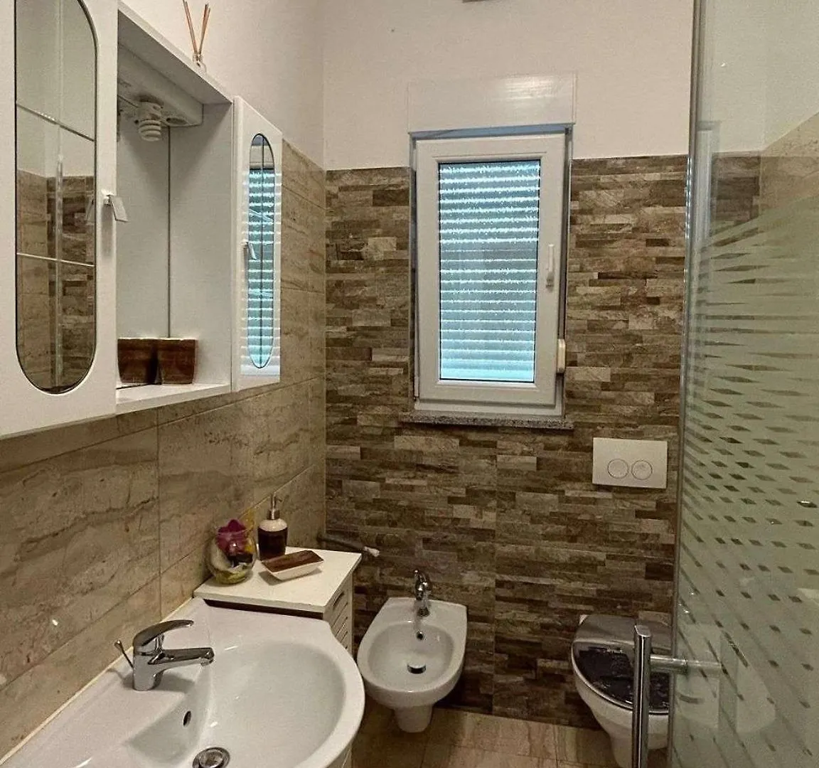 Family Friendly Apartments With A Swimming Pool Pula - 22040